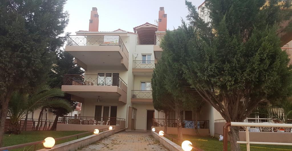 Keramoti Luxury Apartments Buitenkant foto